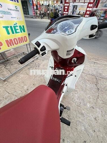 Honda Wave 125i Thái 2019 Trắng đỏ