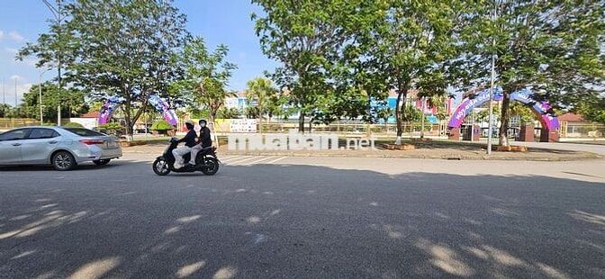 ❤️🔥Bán 54m2 Đất Tổ 8 Quang Minh – Hàng Xóm Mê Linh Plaza - 🚘 ĐỖ CỬA