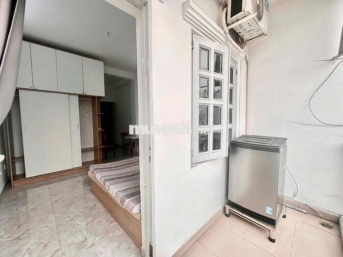 Cho Thuê Hệ Thống Căn Hộ Studio Tách Bếp Balcon Cửa Sổ Full NT Quận 3