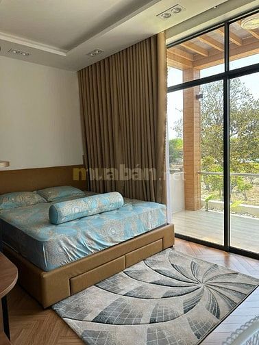 BIỆT THỰ BIỂN CỦA DIỄN VIÊN TẠI BÀ RỊA - 600M2 ĐẤT 300M2 THỔ CHỈ 10.8