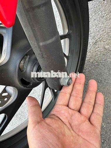 Honda CBR150R 2019 odo 7k chính chủ biển 62