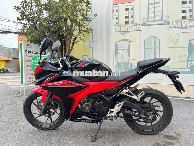 Honda CBR150R 2019 odo 7k chính chủ biển 62