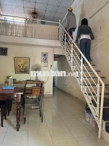 Cho thuê nhà 3 phòng ngủ Điện Biên Phủ, kiệt rộng gần Hà Huy Tập