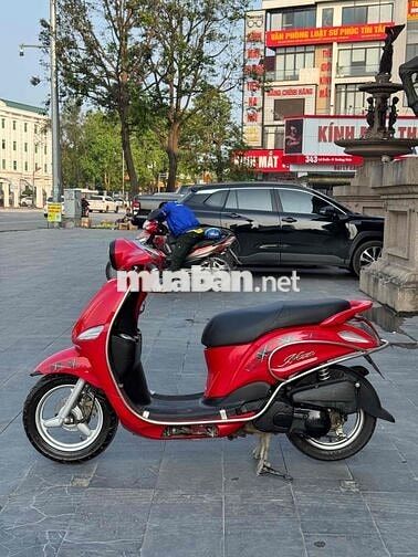 Yamaha Noza Đỏ