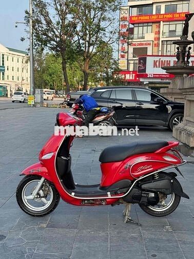 Yamaha Noza Đỏ
