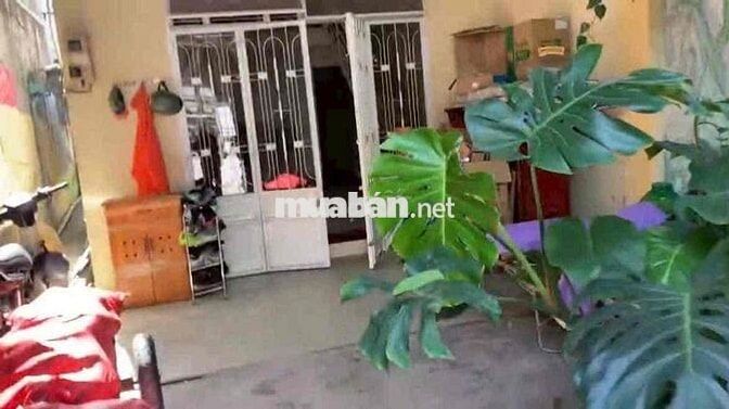 Cho thuê nhà 3 phòng ngủ Điện Biên Phủ, kiệt rộng gần Hà Huy Tập