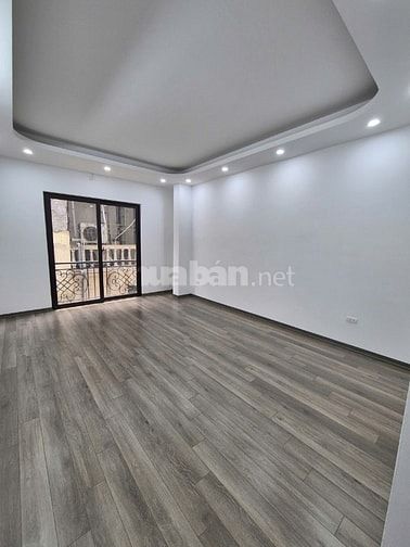 Bán Di Sản Nguyễn thái Học, 6 Tầng thang máy, Lô góc 