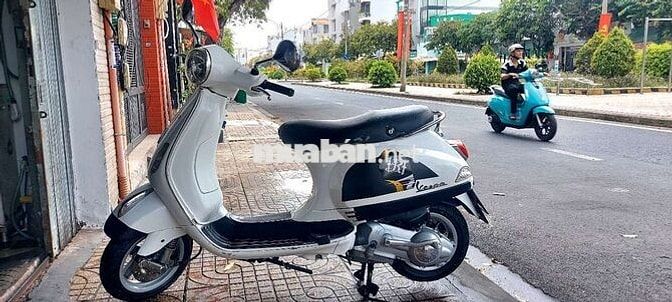 Piaggio Vespa LX 125 2010 Trắng