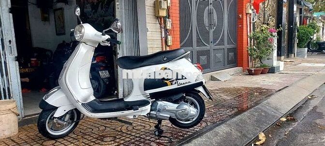 Piaggio Vespa LX 125 2010 Trắng