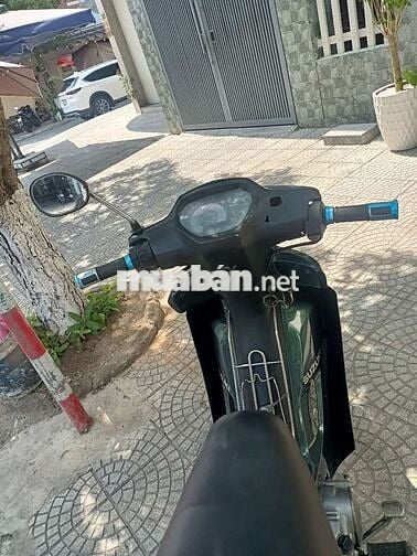 Suzuki Viva Xanh