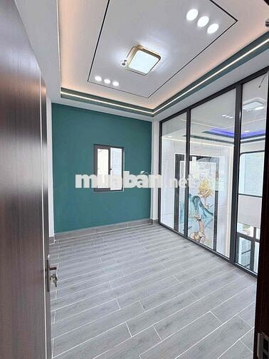 CHÚ BẢY CẦN BÁN GẤP CĂN NHÀ ĐỂ XOAY VỐN LÀM ĂN.  SHR, DỌN VÀO Ở NGAY