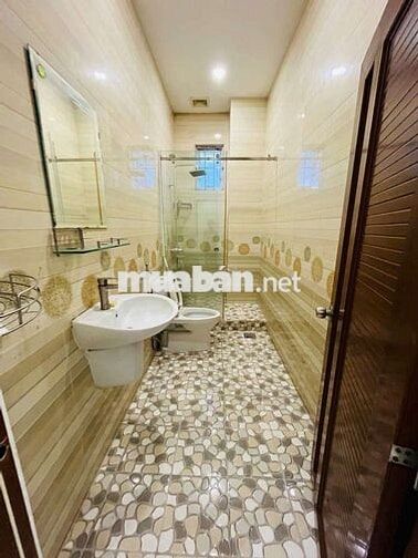 CHO THUÊ NHÀ:
TRỆT 2 LẦU MỚI ĐẸP
- CÓ NỘI THẤT -
