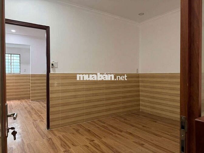 Cẩn Bán gầp nhà 1xẹt phan văn hờn .DT 4 x14,5 .1 trệt 1 Lửng 3PN 2WS