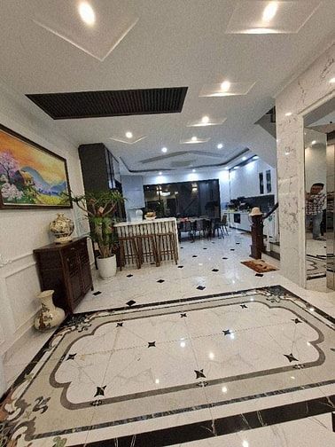Biệt Thự Phố Chu Huy Mân – Long Biên – 143 M2 – 5 T – MT 6.2 - GIá 28 
