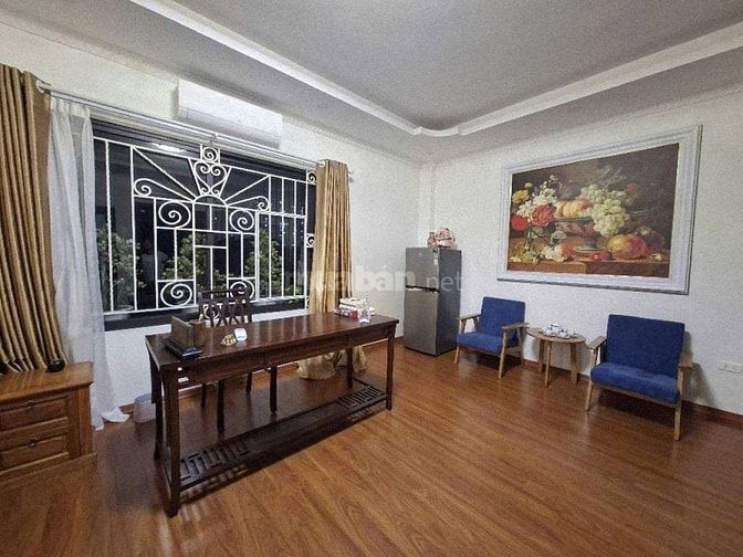 Biệt Thự Phố Chu Huy Mân – Long Biên – 143 M2 – 5 T – MT 6.2 - GIá 28 