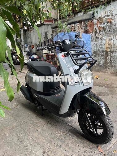 Yamaha Cuxi màu Xám