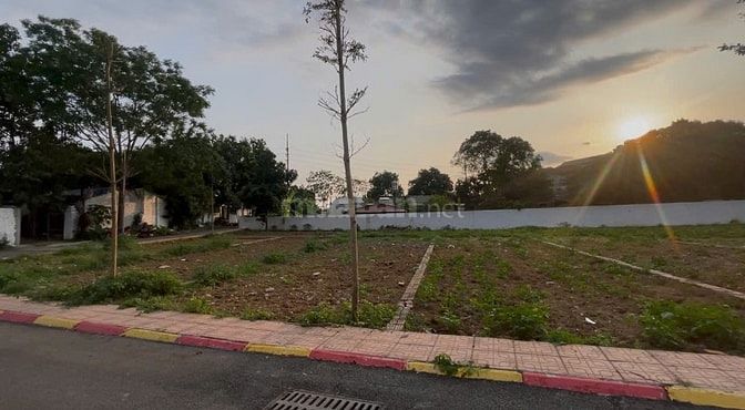 Đất gần ĐHQG Hòa Lạc giá chỉ ~2.8 tỷ 100m², dân cư đông, ở ngay