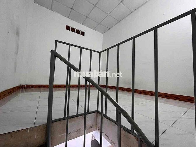 526 Phạm Văn Đồng, P. Linh Đông, Thủ Đức, ngay khách sạn Hoà Phát, gần