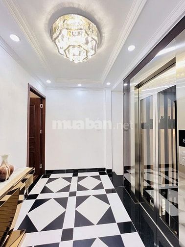 Bán Nhà Ngọc Khánh, Hoàn thiện Hàng Hiệu Duy Nhất Trong Phân Khúc Giá