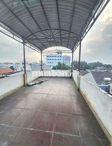 NHÀ 150M2 4 TẦNG MẶT TIỀN PHAN ĐĂNG LƯU 6M XE TẢI ĐỖ CỬA CÓ SÂN THƯỢNG