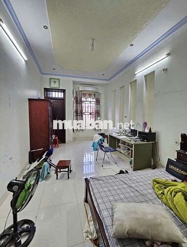 NHÀ 150M2 4 TẦNG MẶT TIỀN PHAN ĐĂNG LƯU 6M XE TẢI ĐỖ CỬA CÓ SÂN THƯỢNG