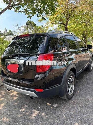 Chevrolet Captiva Đen