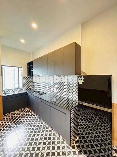 Bán khách sạn+ căn hộ siêu đẹp,giá rẻ.