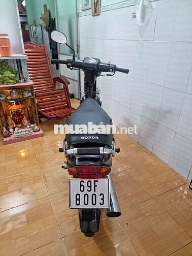 Honda Dream 1995 màu Nho