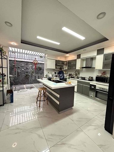 Bán Nhà 5x22m 1 Hầm 3 lầu KDC Đại Phúc 