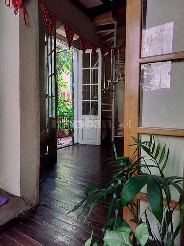 28mx4 Tầng MT4.2 Văn Hương, Đống Đa, ngĩ ba gác 6.98 tỷ