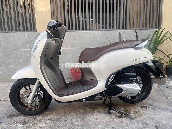 Scoopy 2023 đky 2024 xe đẹp máy zin êm chỉ 32tr5