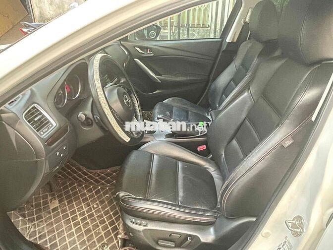 Mazda 6 2016 Premium 2.5 Trắng