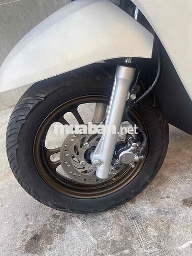 Scoopy 2023 đky 2024 xe đẹp máy zin êm chỉ 32tr5