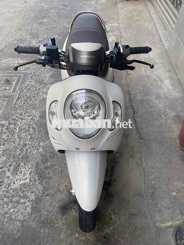 Scoopy 2023 đky 2024 xe đẹp máy zin êm chỉ 32tr5
