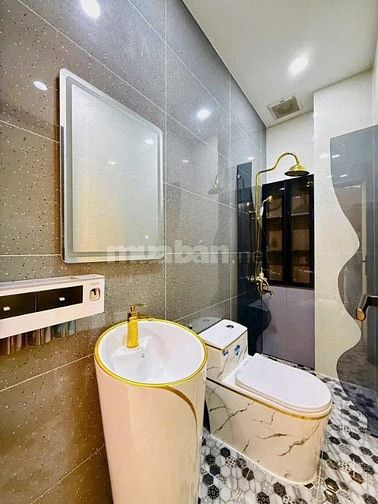 hh 2 % gửi ace bán giúp- nhà đẹp p15 tân bình