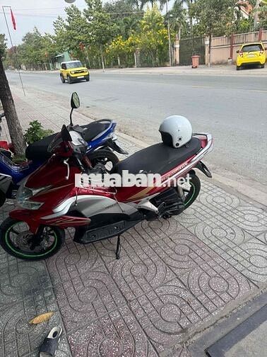 Honda Air Blade 2010 Đỏ bạc 50.000 km