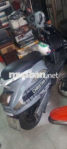 Xe điện Vecpa màu Xám