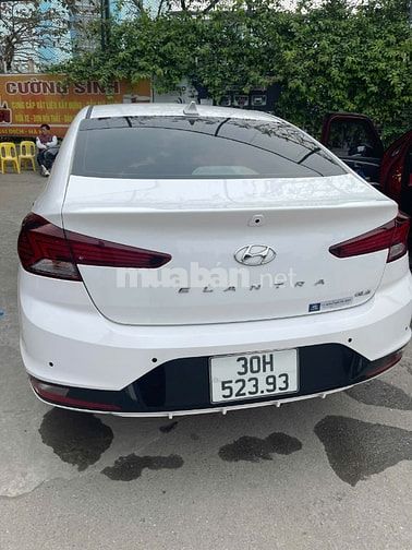 Bán xe elantra đời 2021, xe cũ nhưng nguyên zin, rất ít đi
