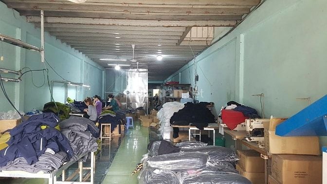 BÁN NHÀ XƯỞNG KẾ BÊN KCN TÂN PHÚ TRUNG ĐƯỜNG XE TẢI THÔNG