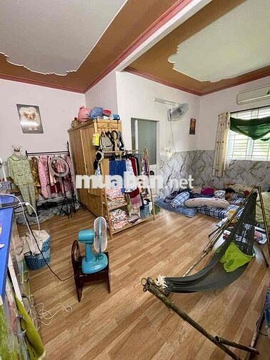 bán nhà 1t1l trung tâm thành phố lộ ô tô