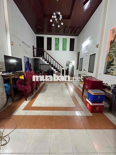 Nhà MT HOÀ CƯỜNG NAM - gần khu SINH VIÊN ĐẠI HỌC  90m2, mê lửng, 2 phò