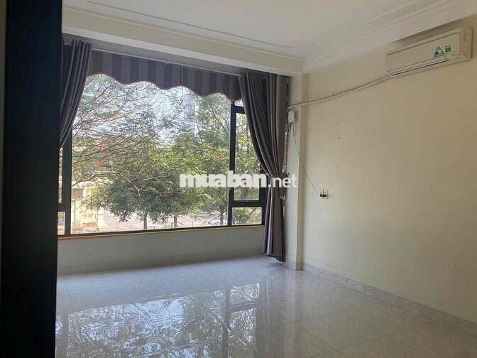 chính chủ bán liền kề hàng bè, 50m2, không lỗi, view công viên nhà vh
