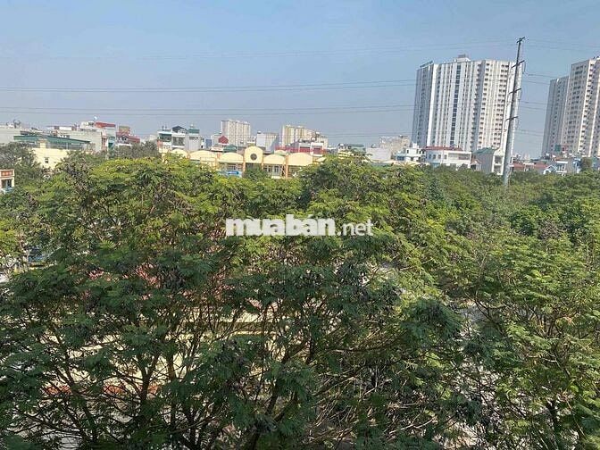 chính chủ bán liền kề hàng bè, 50m2, không lỗi, view công viên nhà vh