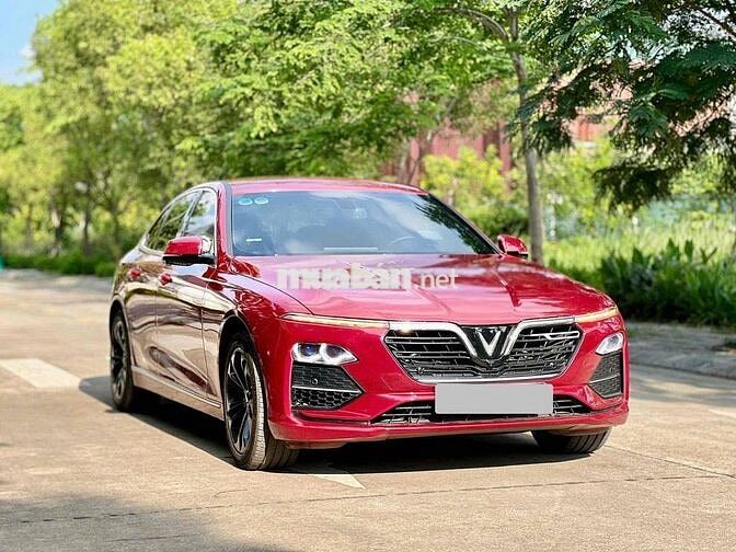 VinFast Lux A Plus 2.0 Turbo sản xuất 2022