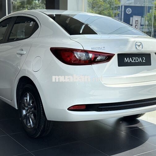 Mazda 2 Trắng Xe tập lái