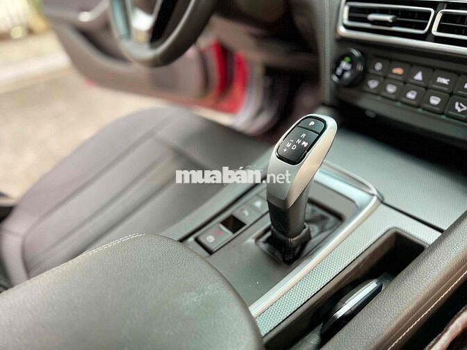 VinFast Lux A Plus 2.0 Turbo sản xuất 2022