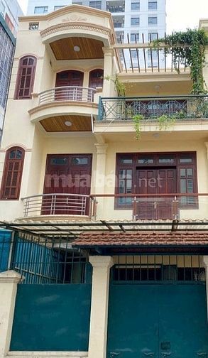 Phòng 30m2 phòng tắm riêng nội thất cao cấp giờ tự do