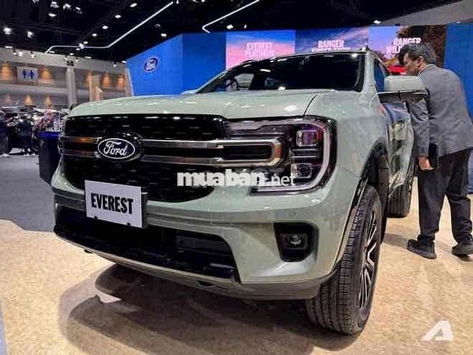 Ford Everest 2026 Trắng