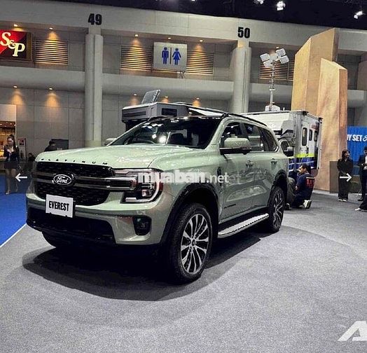 Ford Everest 2026 Trắng
