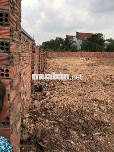 Cần bán đất 2 mặt tiền Vĩnh Tân